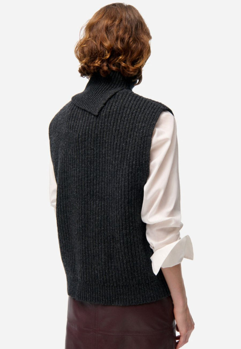 Finley Vest