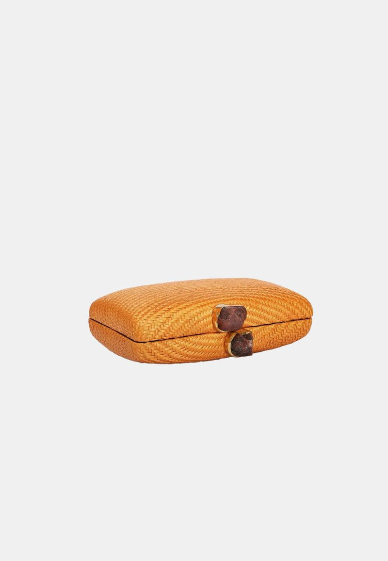 Kapre Clutch