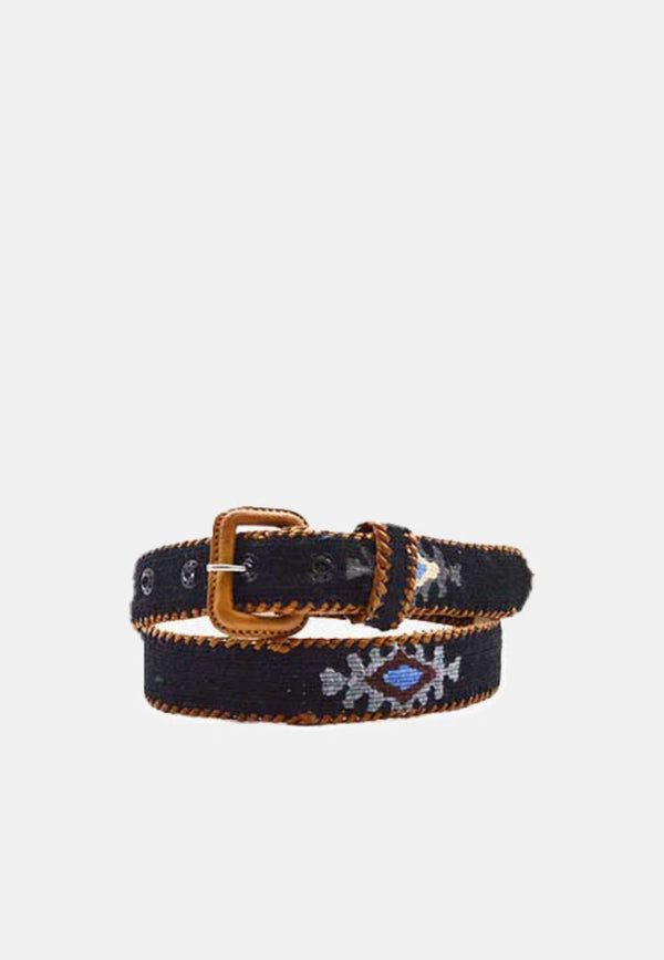 Maya Negro Belt