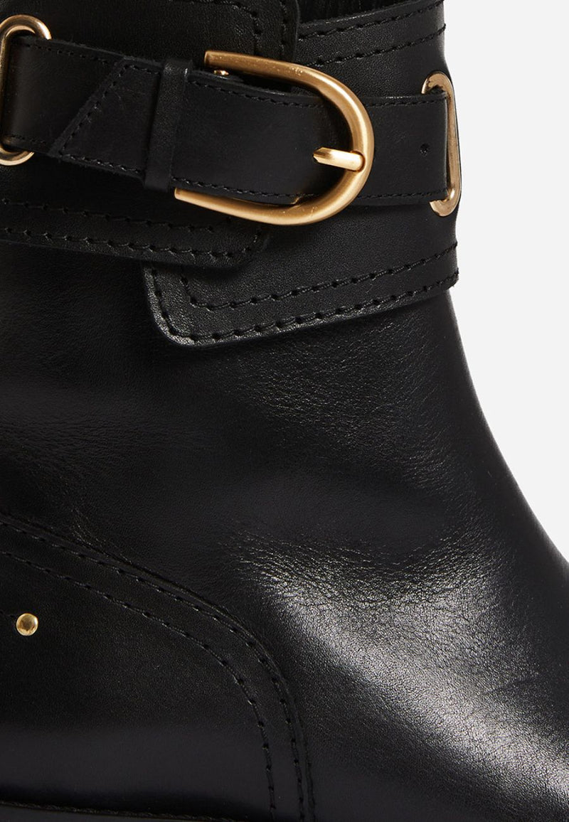 Ankle boots