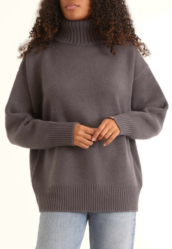 N°20 Oversize Xtra turtleneck sweater