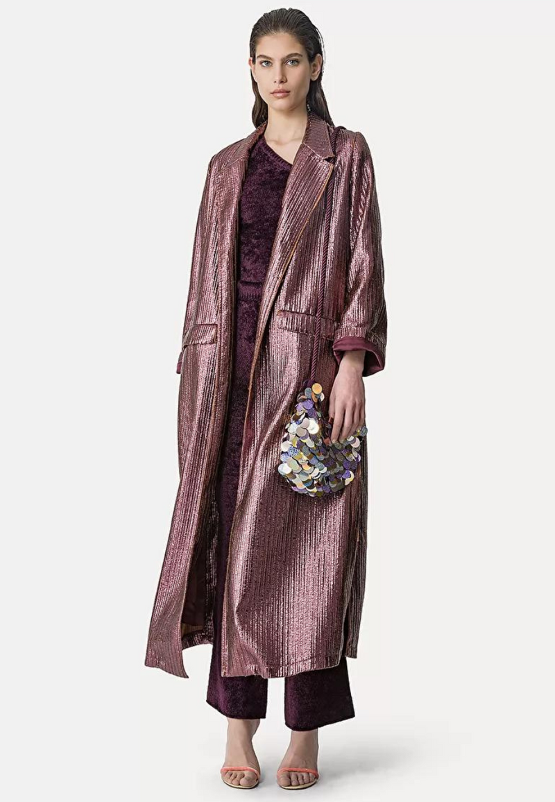 Laminated chic dustcoat