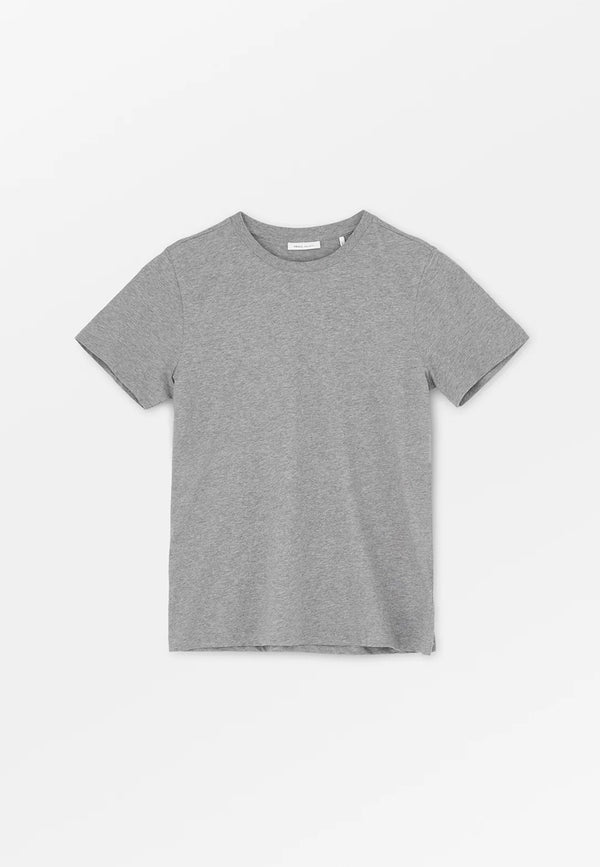 Andy Tee
